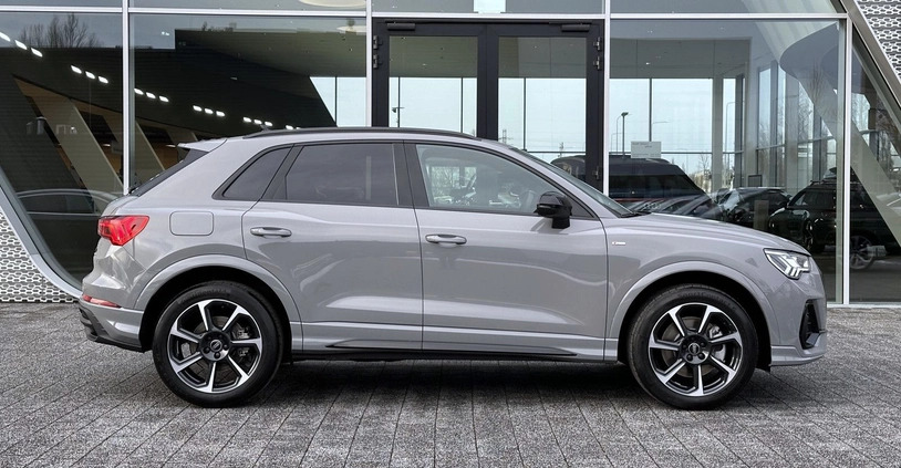 Audi Q3 cena 258800 przebieg: 5, rok produkcji 2024 z Skaryszew małe 352